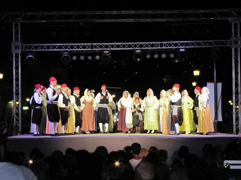 Γιορτές κρασιού 2017 αφιερωμένες στην παράδοση.