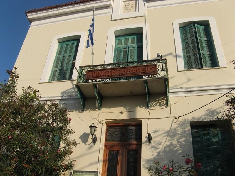 Ξενάγηση στα ιστορικά μονοπάτια του Άνω Βαθέος απο τον «Καπετάν Λαχανά»