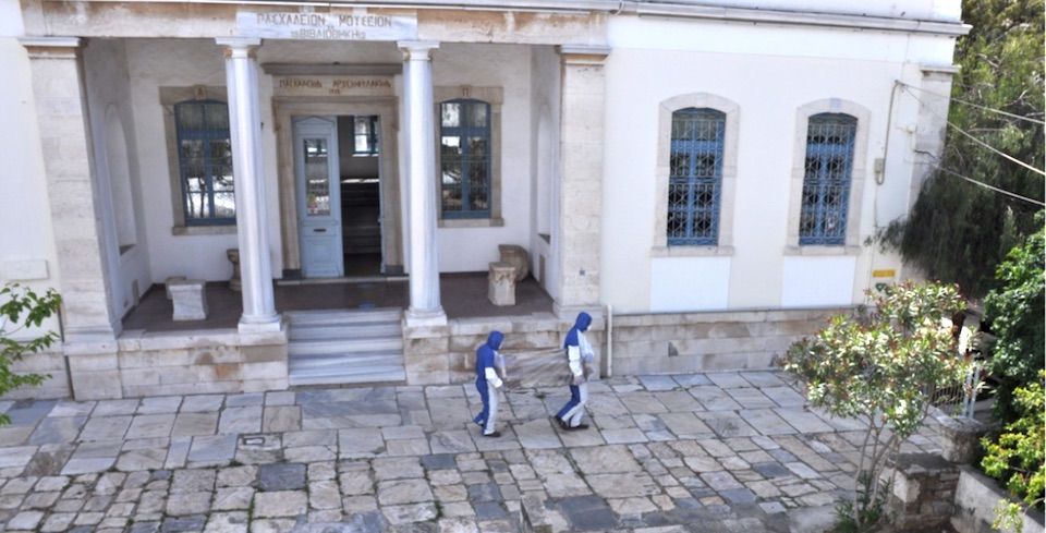 Απομάκρυνση  επικίνδυνων για την δημόσια υγεία πλακών αμίαντου