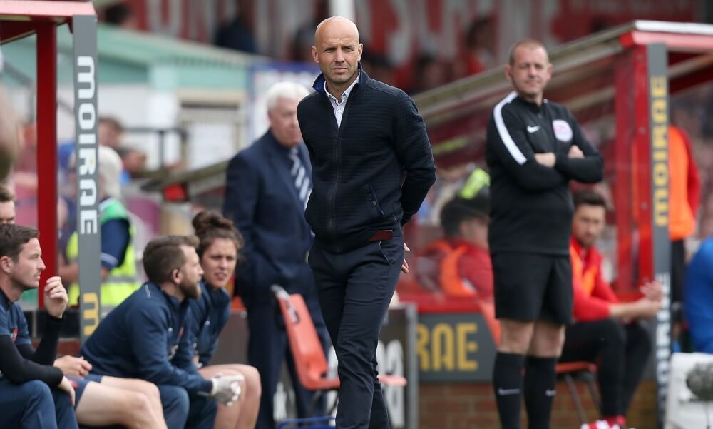 Ο «Βενγκέρ των φτωχών» επιστρέφει ως αντίπαλος