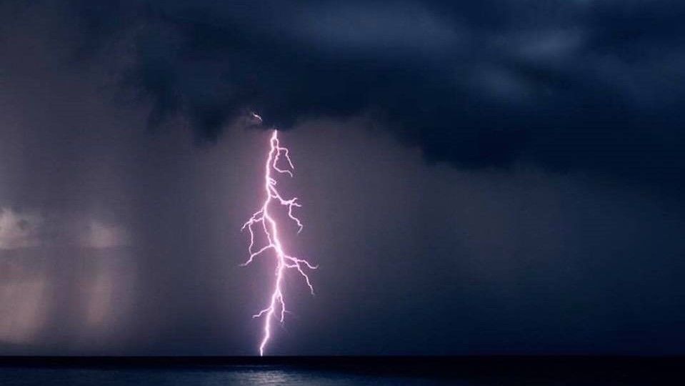 Σάμος: Έρχονται ισχυρές καταιγίδες