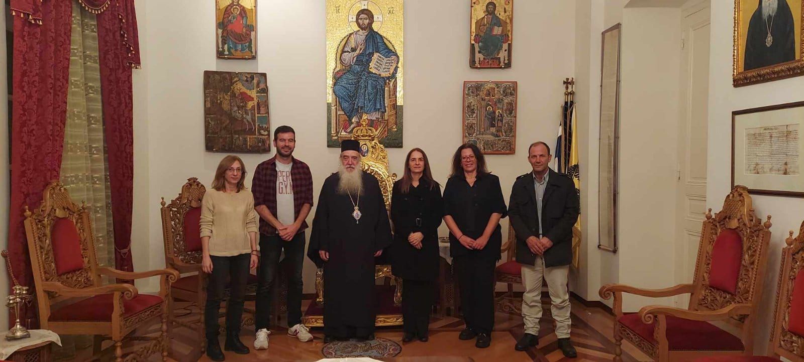 Η Μούσα των Σαμίων στον Μητροπολίτη κ.κ. Ευσέβιο