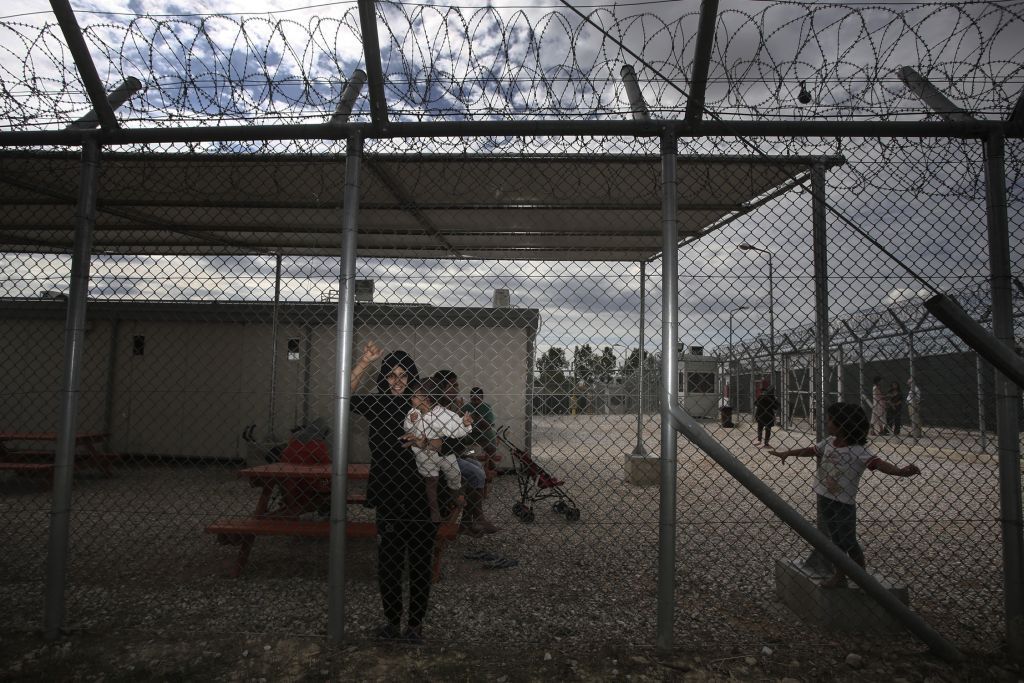 Συμβούλιο της Ευρώπης : Η Ελλάδα να σταματήσει τις επαναπροωθήσεις – Απαράδεκτες οι συνθήκες κράτησης