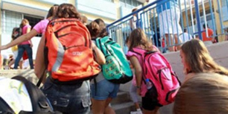 Απουσίες μαθητών δημοτικών σχολείων, νηπιαγωγείων. Δείτε τι ισχύει.
