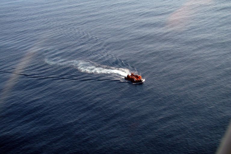Μέχρι ... να περάσεις παράνομα