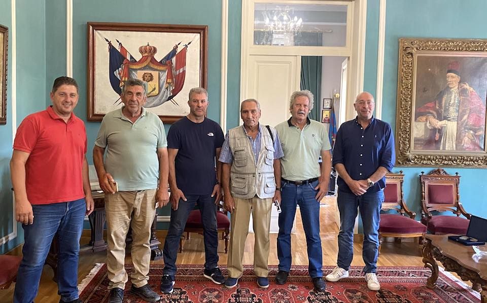 Παραχώρηση του γηπέδου ποδοσφαίρου του Αθλητικού Κέντρου Α.Ο. Πυθαγορείου από τον Πολυκράτη στον Δήμο Ανατολικής Σάμου