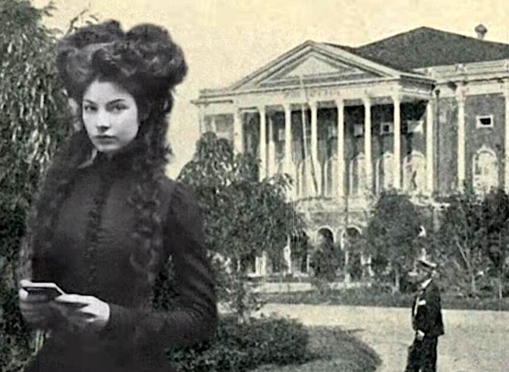 Καμίλ Μονφόρ, «Η Βαμπίρισσα του Αμαζονίου»