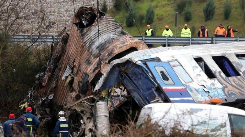 Τέμπη: Η πολιτική της συγκάλυψης και η προσβολή της νοημοσύνης μας