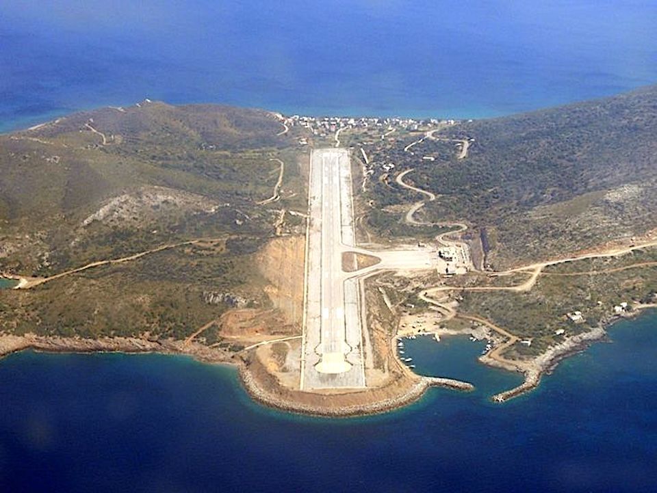 Ελλείψεις προσωπικού στα αεροδρόμια Σάμου και Ικαρίας