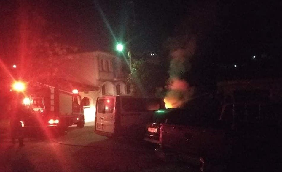 Κάηκε αυτοκίνητο στην πόλη της Σάμου