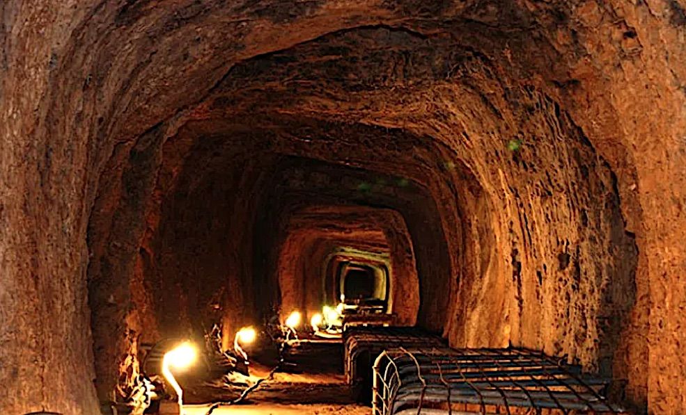 Τα θαυμάσια έργα της Σάμου σύμφωνα με τον Ηρόδοτο. Ευπαλίνειο Όρυγμα.