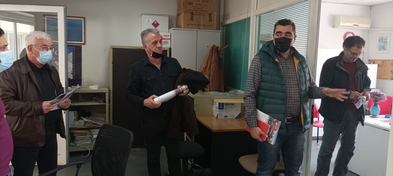 Περιοδεία στο Νοσοκομείο Σάμου για τον υποψήφιο βουλευτή του ΚΚΕ στο νομό Σάμου, Βαγγέλη Μαρούπα