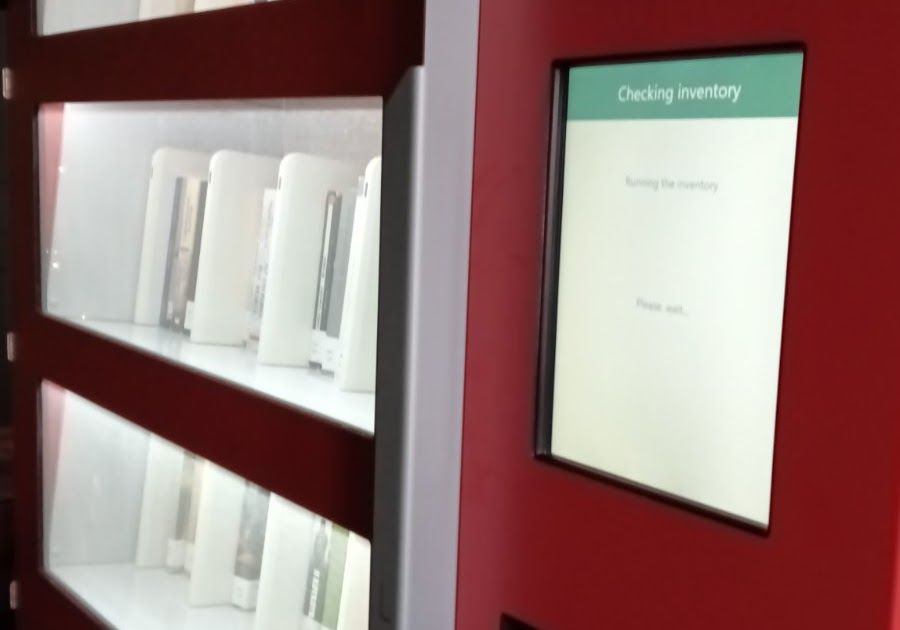 Ηλεκτρονική βιβλιοθήκη στο ΚΑΠΗ Καρλοβασίου – Ευχαριστίες από τον Δήμο Δυτικής Σάμου