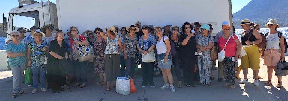 Το ΚΑΠΗ Σάμου σε εκδρομή στους Φούρνους