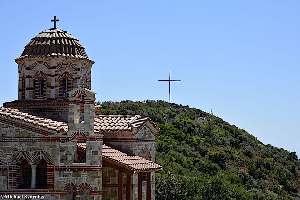 Το Φως της Ανάστασης: Πνευματικός στοχασμός για το Ορθόδοξο Πάσχα και το αληθινό νόημα του