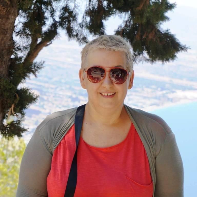 Φώτω Ξανθού «Τίποτα δεν τελειώνει αν δεν θέλουμε εμείς να τελειώσει.»