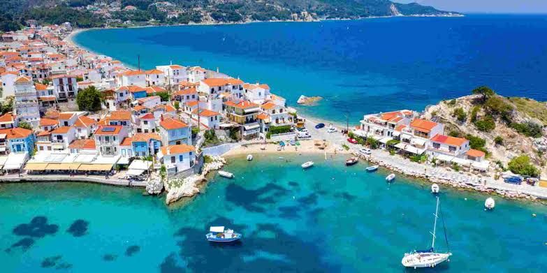 Καιρός στη Σάμο τη Δευτέρα 13 Ιουλίου: Έως 35°C, ηλιοφάνεια και βόρειοι άνεμοι