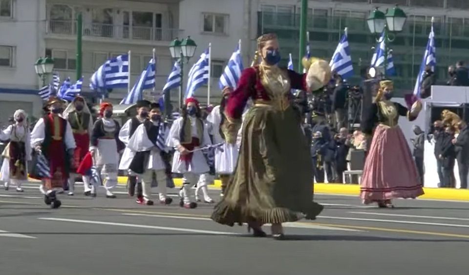 Στρατιωτική παρέλαση  200 χρόνια