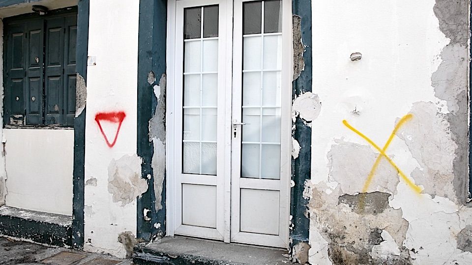 Σάμος: Ξεκινούν εργασίες κατεδαφίσεων