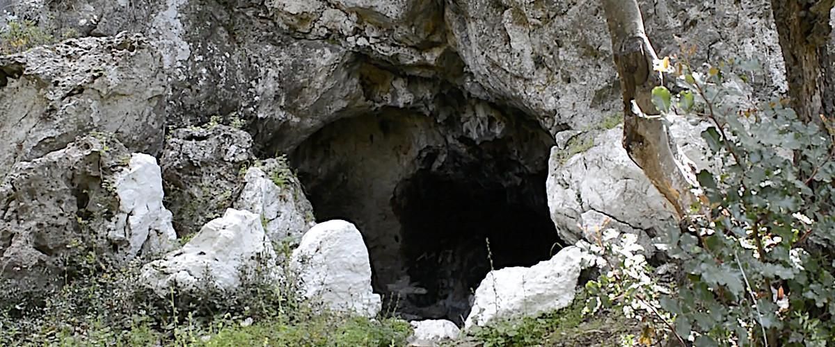 Καρλόβασι : Στη σπηλιά του Αγ. Αντωνίου