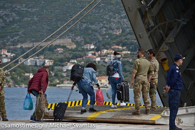 Διοικητικές αλλαγές και αποσυμφόρηση της Σάμου, υπόσχεται ο υπουργός κ. Βίτσας