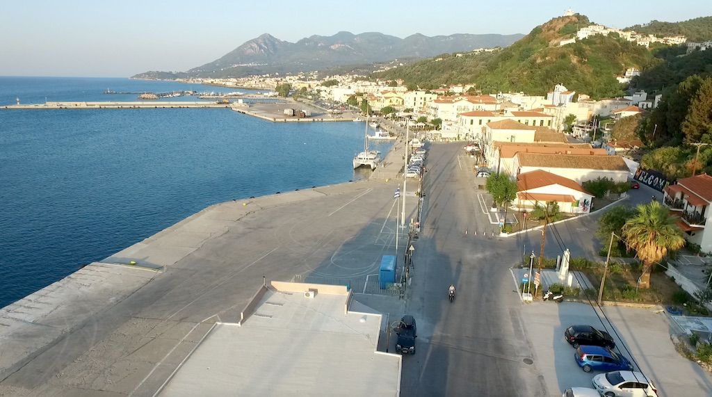 Ίδρυση καταστήματος αφορολογήτων και αδασμολόγητων ειδών στο λιμάνι Καρλοβάσου